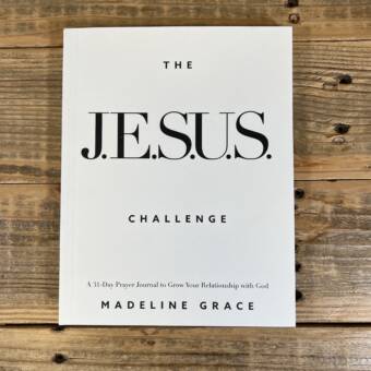 The Jesus Challenge: A 31-Day Prayer Journal to Grow Your Relationship with God