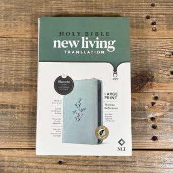 NLT Large Print Thinline Reference Zipper Bible, Filament Enabled (Leatherlike, Baby Blue Blossoms, Indexed, Red Letter)