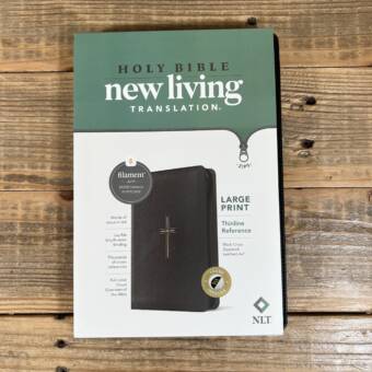 NLT Large Print Thinline Reference Zipper Bible, Filament Enabled (Leatherlike, Black Cross, Indexed, Red Letter)